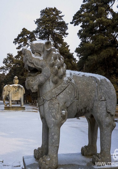 雪后泰陵